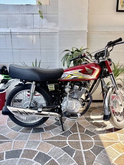 CG125