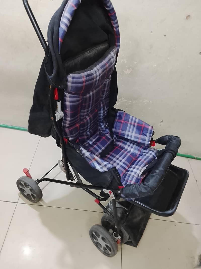 stroller 1
