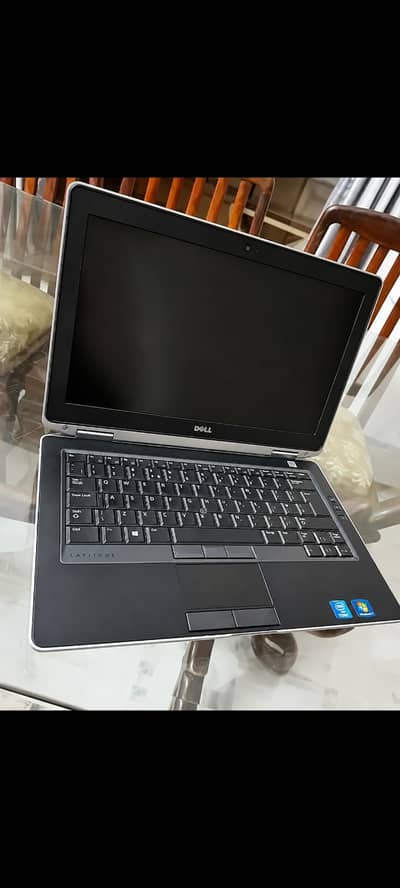 Dell i7 3rd generation 8gb ram 320 gb hard drive