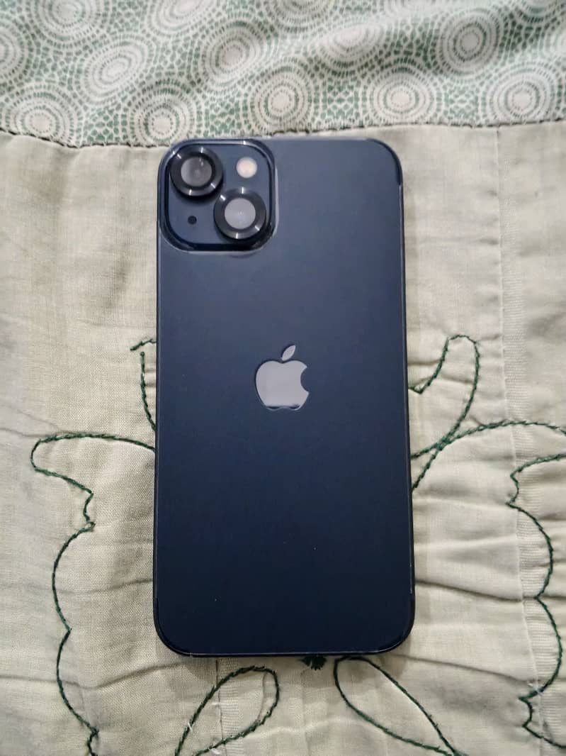 Apple iPhone 13 0
