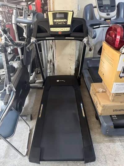 Treadmills | Running Machines | Electric treadmills | Butt Fitness