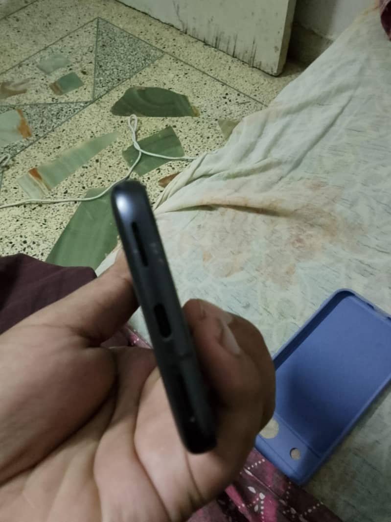 Google Pixel 8a 1