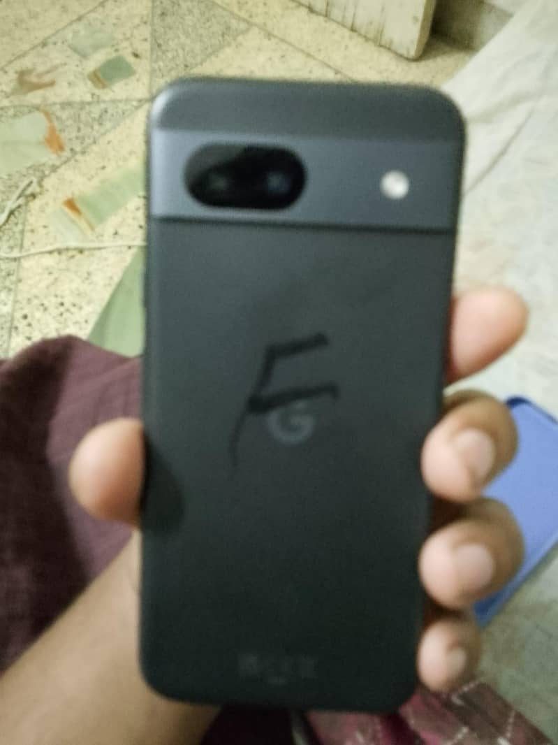 Google Pixel 8a 3