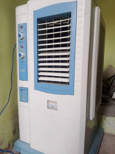 Room air cooler