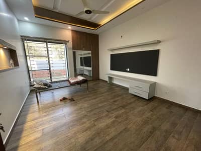 1 Kanal Beautiful Upper Portion for Rent Punjab Phase 2
