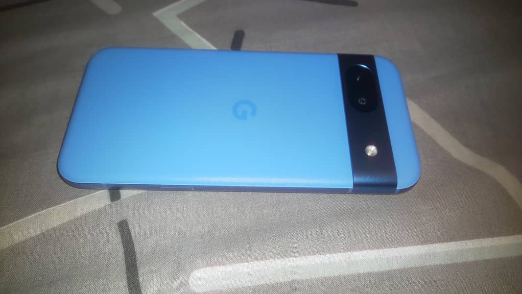 Google Pixel 8a (urgent) 3