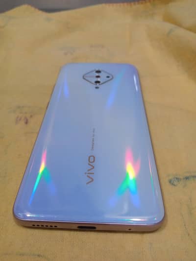 Vivo Y51