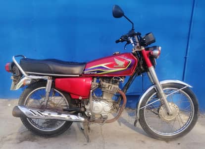 Honda 125 2017 model. One kick start all documents conplete