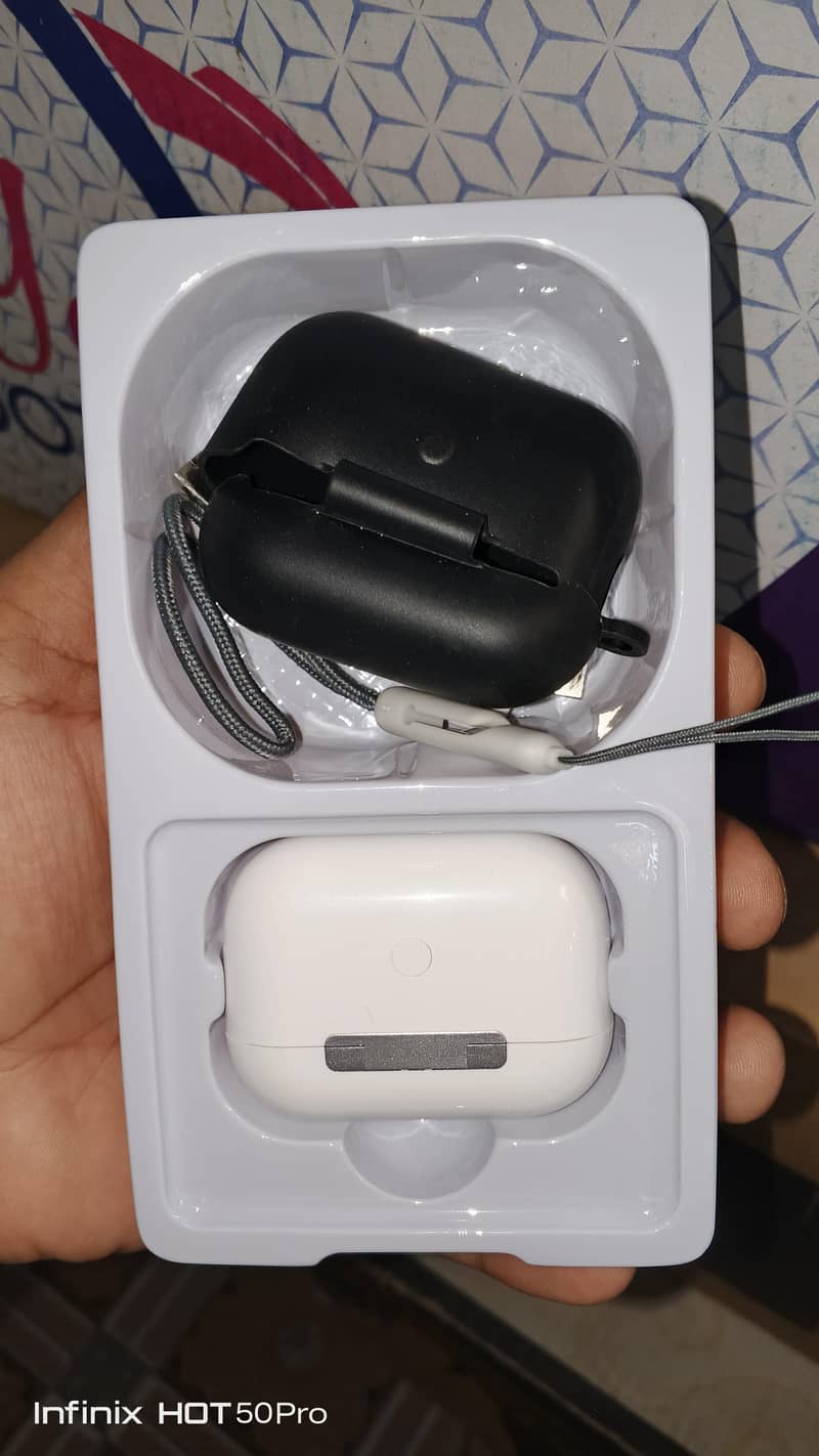 Earbuds 0