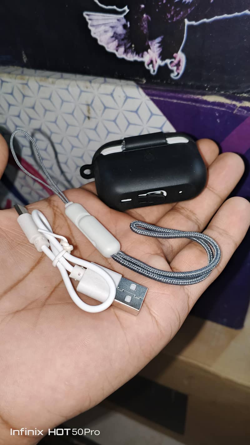 Earbuds 1