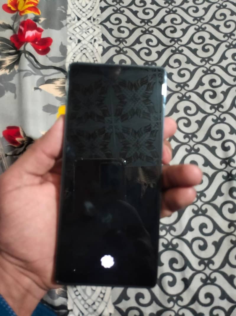 Infinix Note 40 5