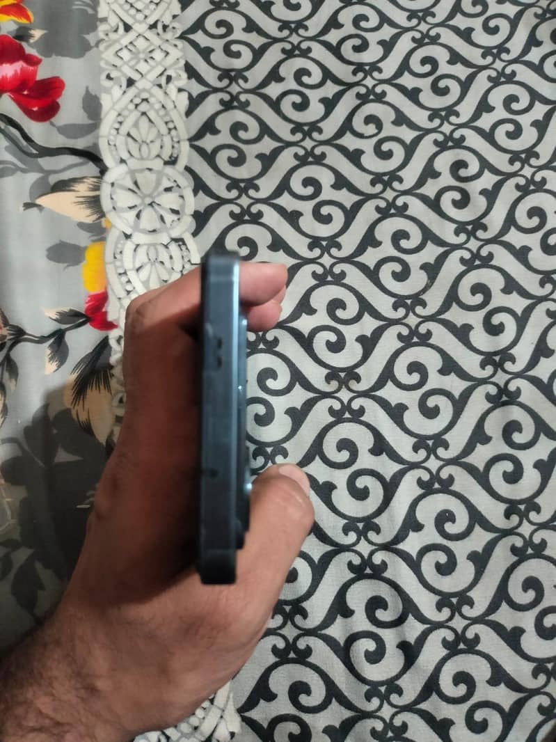 Infinix Note 40 7