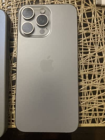 Apple iPhone 15 Pro Max jv