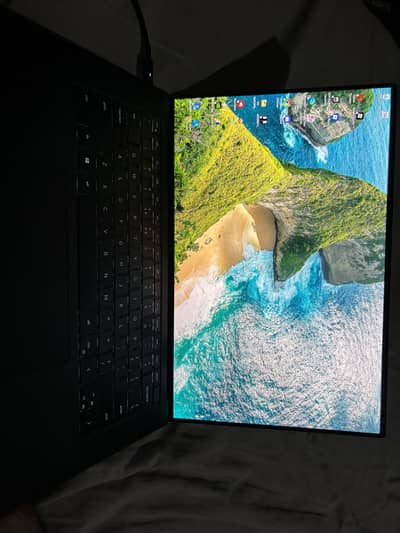 DELL XPS 15 9500