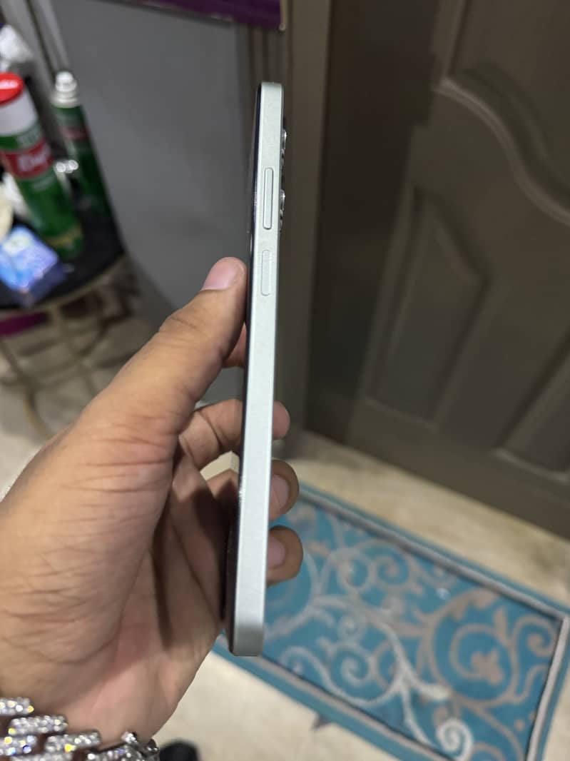 Realme Note 60x 3