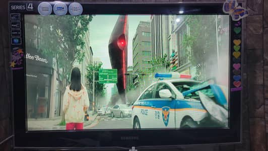 Samsung 32 Inch LCD TV Series 4 (Model: LA32D450G1) - Original