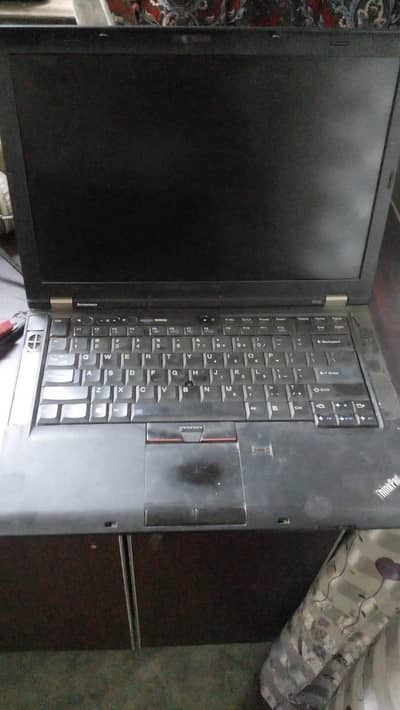 Lenovo laptop model t410 8GB RAM 300 GB ROM