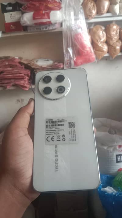 Tecno SPARK 30 Pro