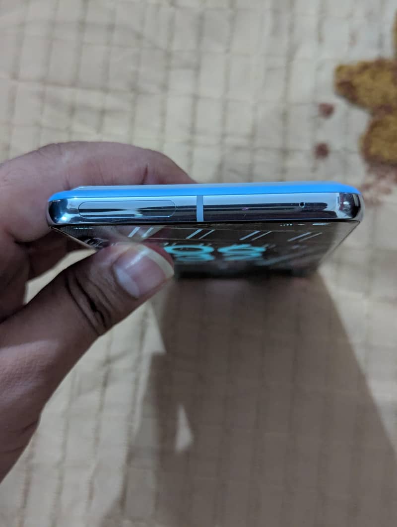 Google Pixel 8 Pro 1