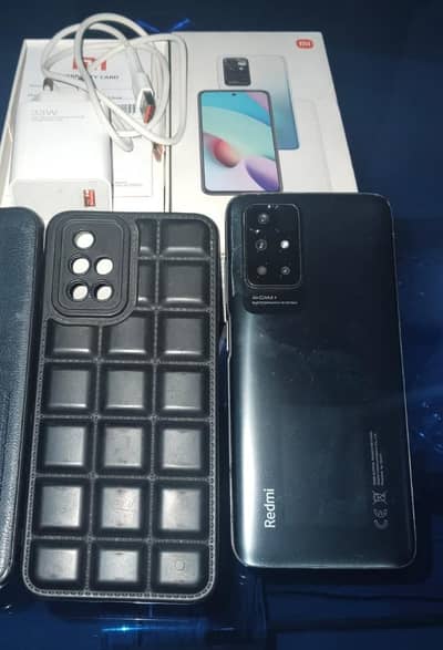 Redmi 10 (4/128) mint condition