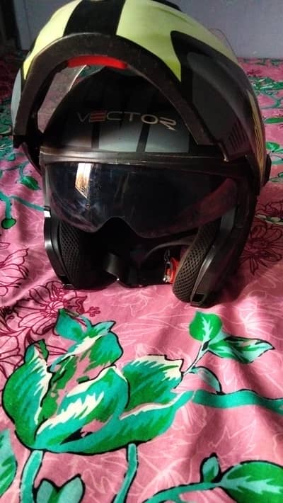 vector modular helmet parrot color