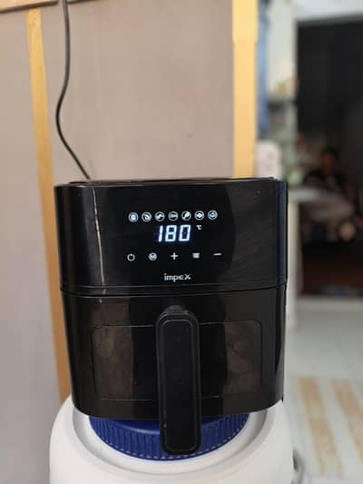 like new air fryer just 2 time used