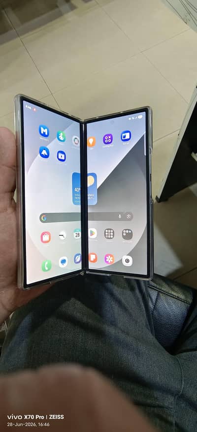 Samsung Mobile Z Fold 6 non pta 3 months sim time hai abi