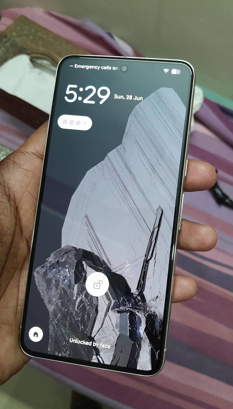 Google Pixel 8 Pro 0