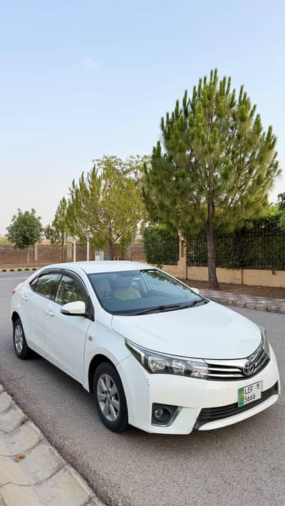 Toyota Corolla Altis 2015