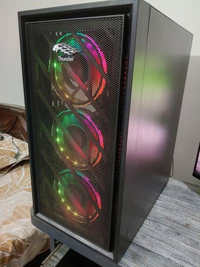 Thunder Armour ATX case (4x RGB fans)