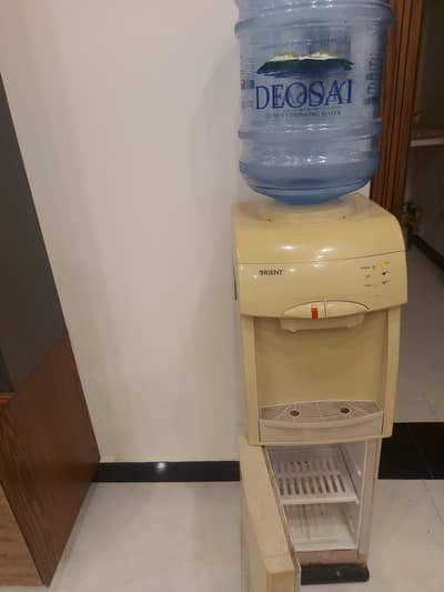 Orient Water Dispenser