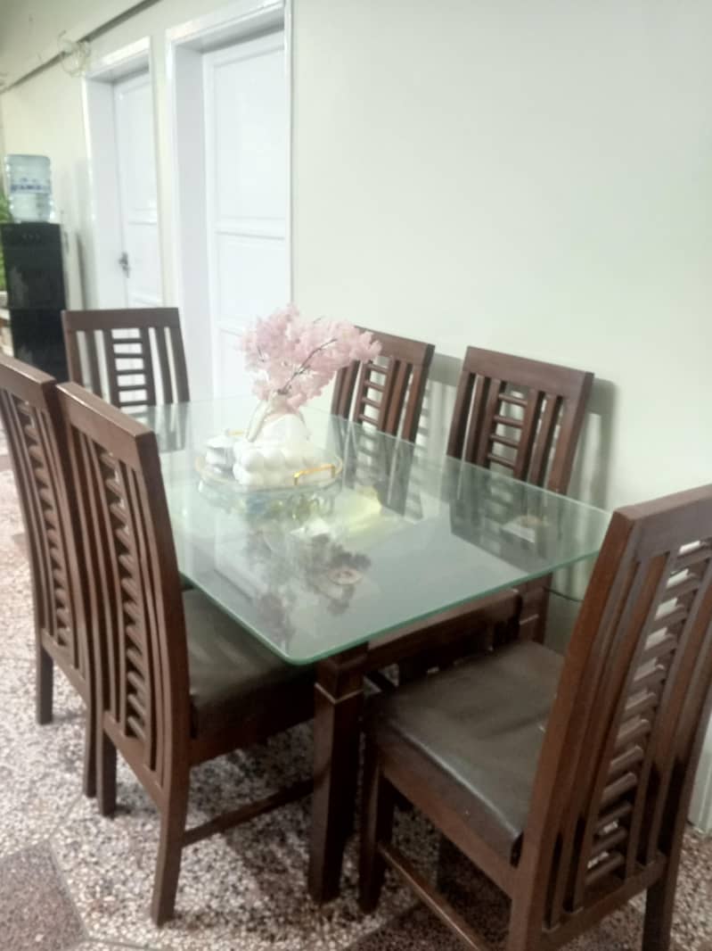 dinning table 1