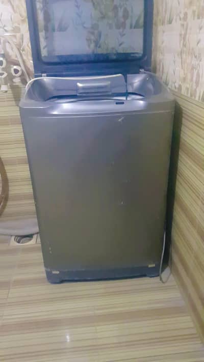 Haier automatic washing machine in 10/10 condition