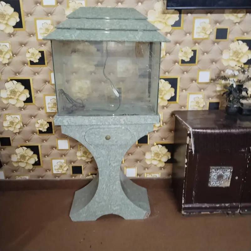 FISH AQUARIUM 1.5 FOOT LENGTH 2.5 FOOT WIDTH with working PUMP — photo 2