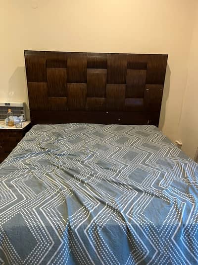 Solid Wood Heavy High Back King Size Bed Set with Matress