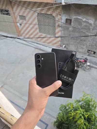 Samsung Mobile S24