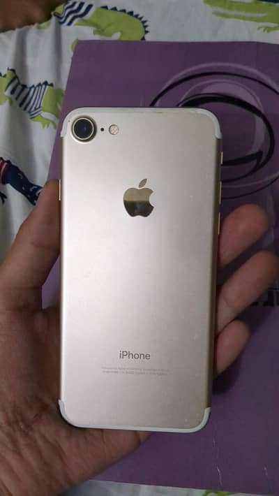 Apple iPhone 7