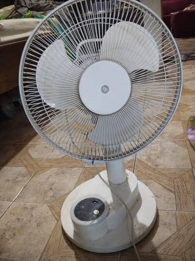 charging fan