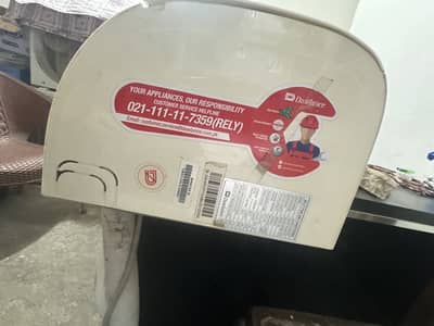 Dawlance 1.5 ton inverter ac all ok 10 by 10