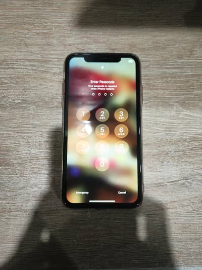 Apple iPhone XR
