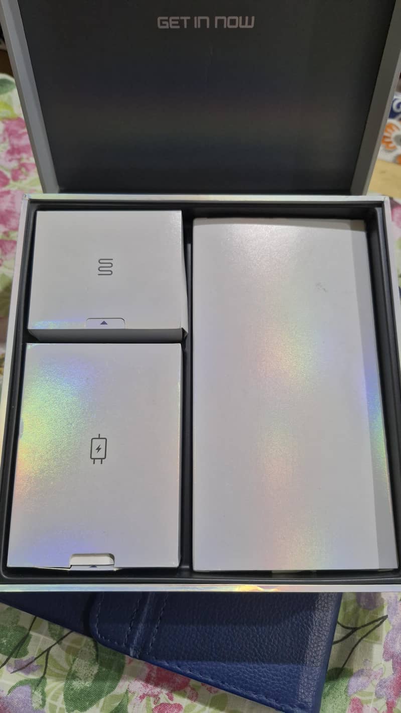 Infinix Zero Flip 3