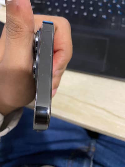 Apple iPhone 13 Pro