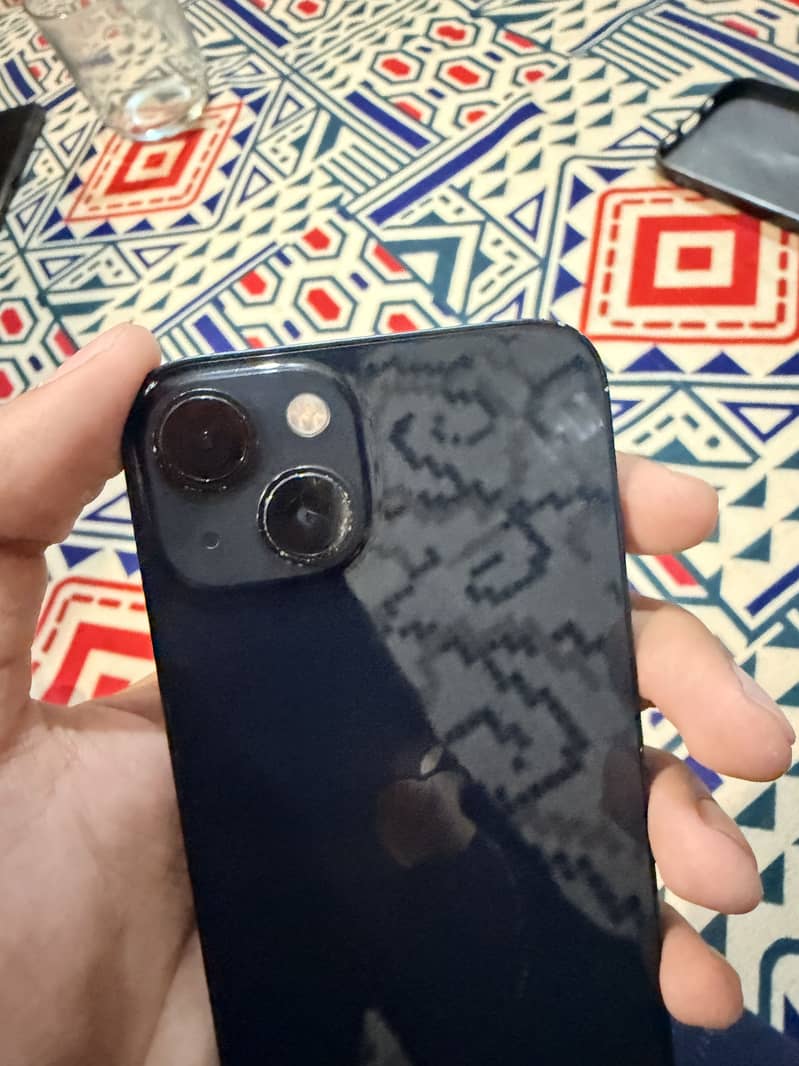Apple iPhone 13 1