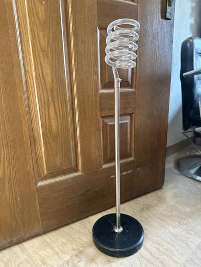 Salon Furniture for Sale – Excellent Condition