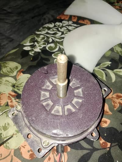 IT WAS TOTALLY GENUINE MOTOR
