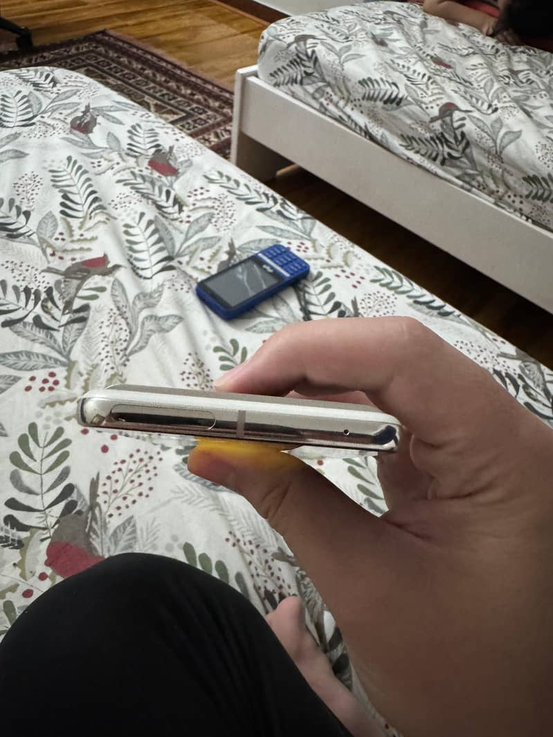 Google Pixel 8 Pro 2