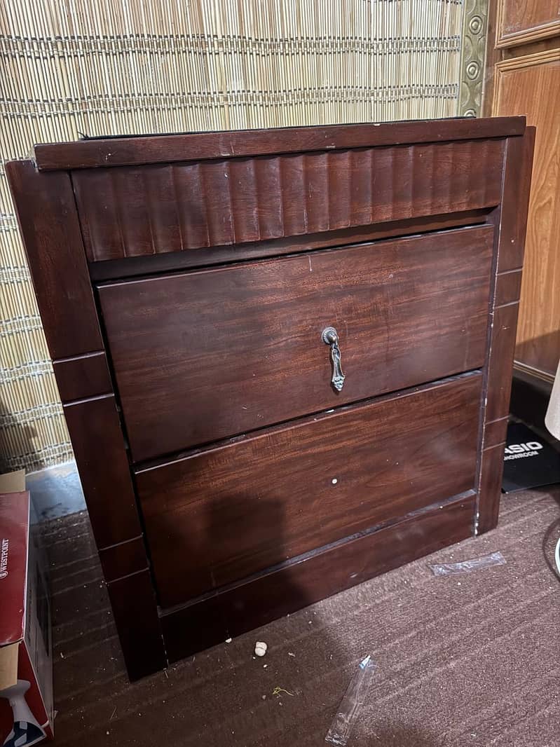 bedside table 0
