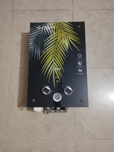 NasGas Instant Gyzer LPG