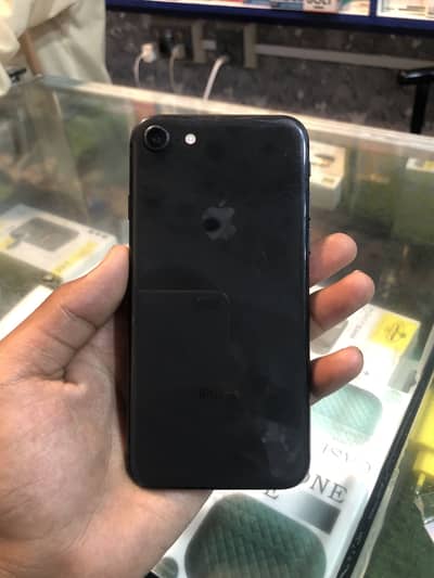 Apple iPhone 8