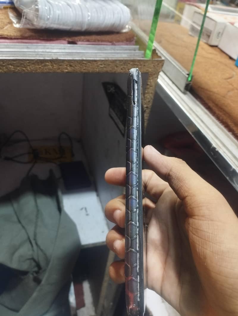 Samsung Mobile A02s 2